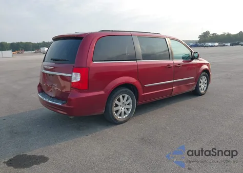2015 Chrysler Town & Country Touring from USA, damaged, VIN 2C4RC1BG6FR601295